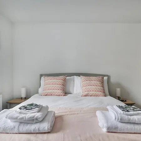 Finest Retreats - 13 Belle House - 2 Apartman *