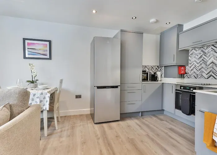 Finest Retreats - 13 Belle House - 2 Apartment