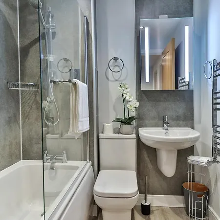 Finest Retreats - 13 Belle House - 2